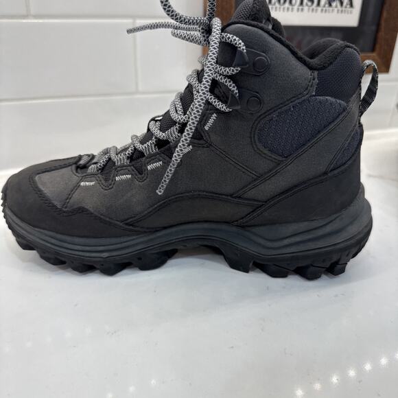 Merrell Women Merrell Thermo Chill Mid Waterproof boot 6.5